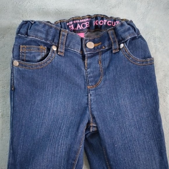 Set of 2 pairs of jeans for a Toddler Size 3T - Picture 6 of 8